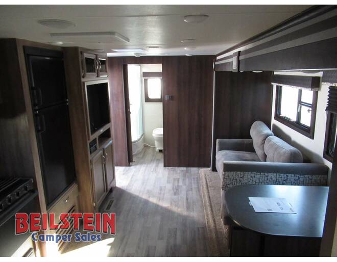 2019 Jayco Jay Feather 25RB Travel Trailer at Beilstein Camper Sales STOCK# JB0152 Photo 15