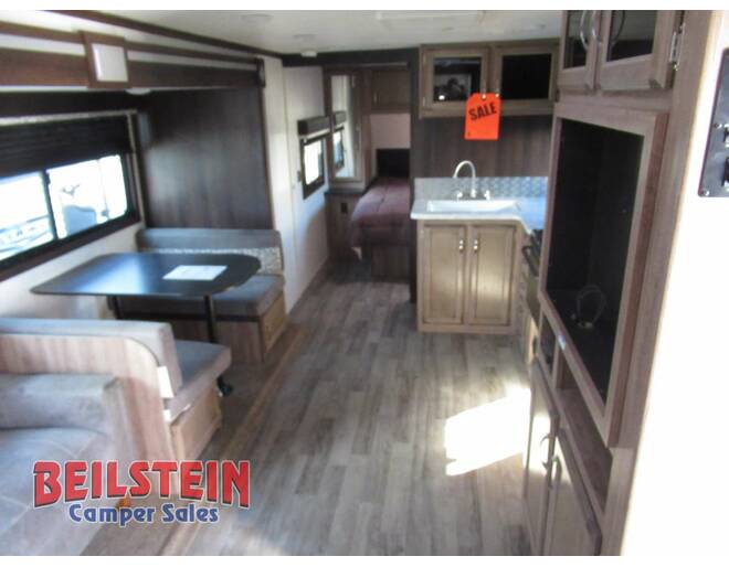 2019 Jayco Jay Feather 25RB Travel Trailer at Beilstein Camper Sales STOCK# JB0152 Photo 11
